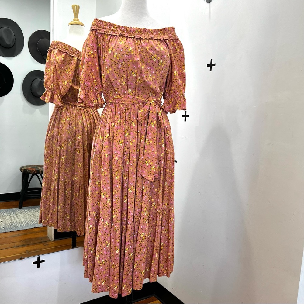 CES FEMME Smocked Off Shoulder boho midi dress with pockets Sz Medium